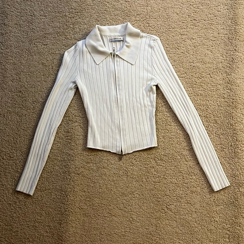 Abercrombie & Fitch Zip Up White Sweater Top